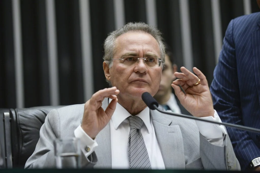 Senado: Renan Calheiros apoia candidatura de Simone Tebet