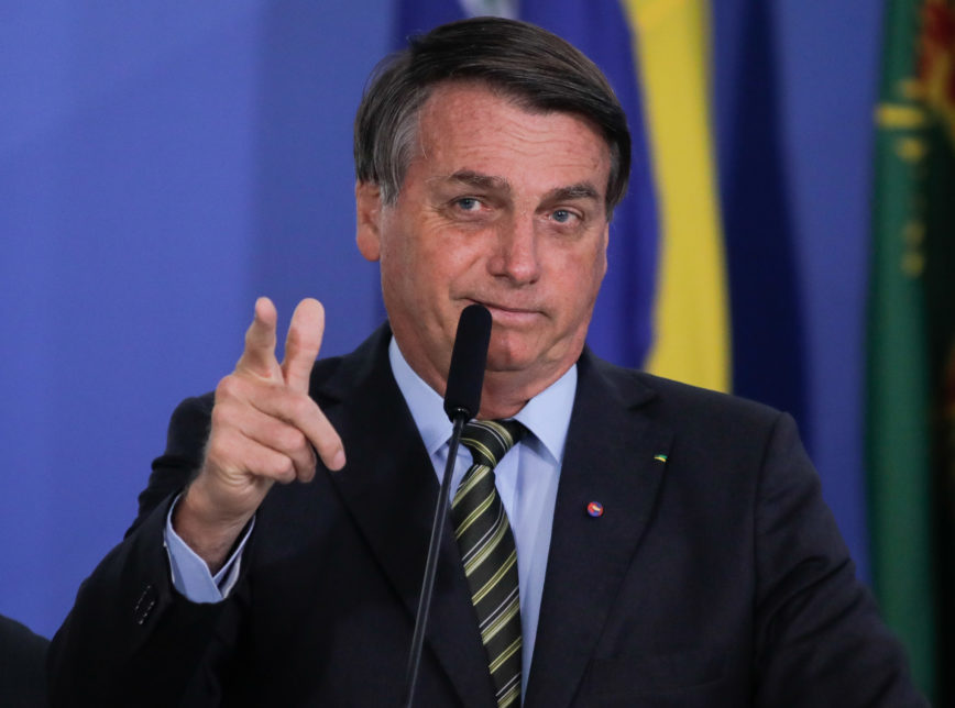 Bolsonaro diz que repassou mais de R$ 18 bilhões para AL