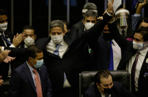 Lira é o novo presidente da Câmara dos Deputados