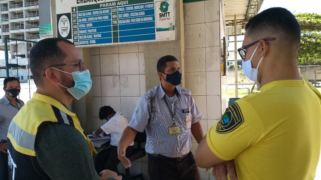 SMTT realiza teste de mobilidade em trecho da Av. Gustavo Paiva