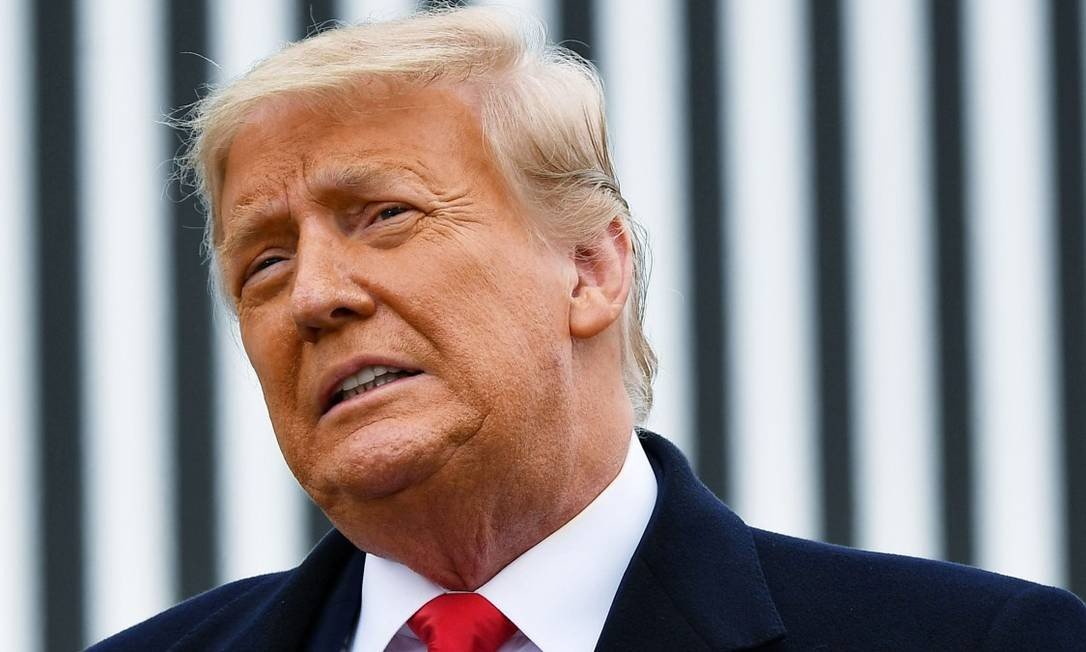 Donald Trump é absolvido de segundo processo de impeachment