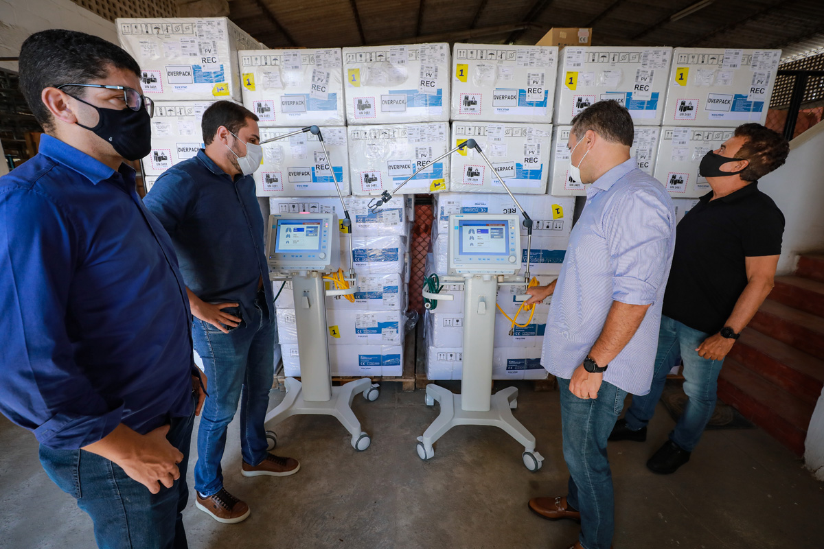 AL recebe 40 novos respiradores e abrirá mais leitos de UTI