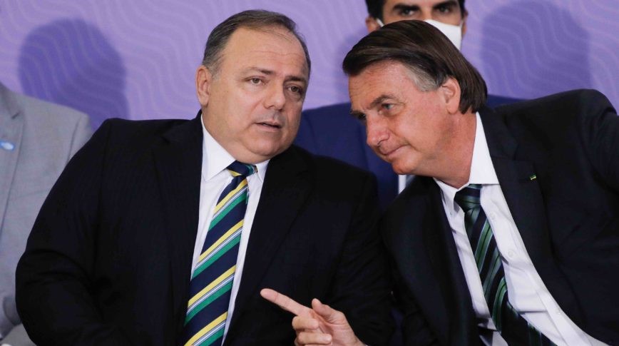 Pazuello afirma não estar doente e diz que permanece no Ministério da Saúde