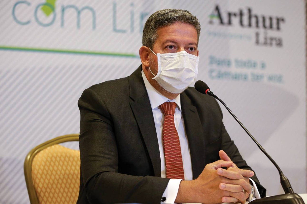 Arthur Lira defende compra de vacina por empresários