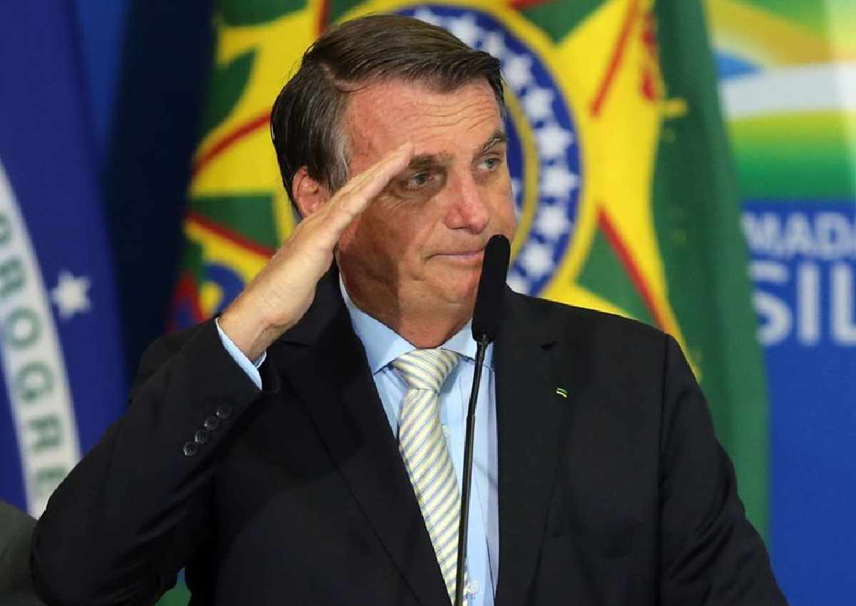 Vinda de Bolsonaro para entregar apartamentos em Maceió é adiada