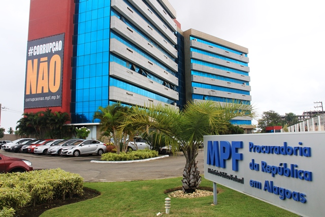 Destinação de precatórios do Fundef para remunerar professores viola a Constituição, diz MPF