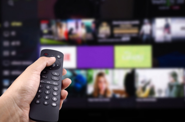Justiça mantém cobrança extra da Netflix por compartilhamento de contas
