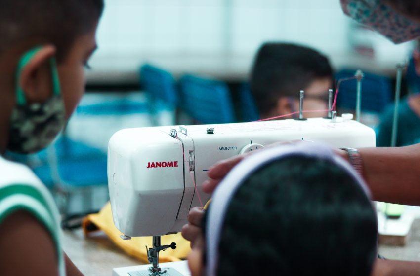 Estudantes da rede municipal aprendem matemática por meio da costura
