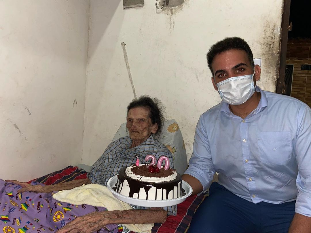 Renato Filho homenageia Pilarense que completou 120 anos