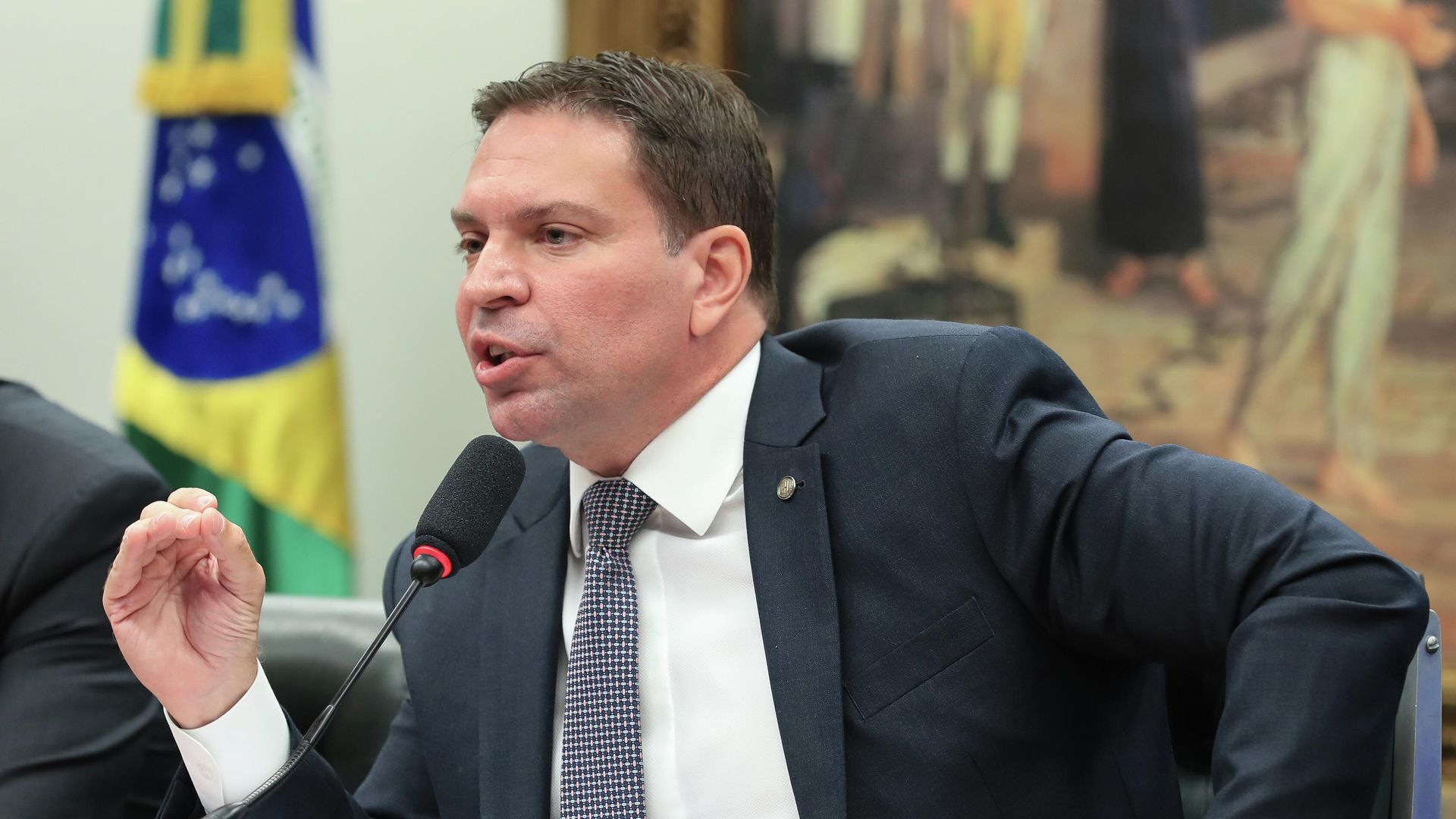 Nome de Alexandre Ramagem aparece em lista de supostos pagamentos de bicheiro
