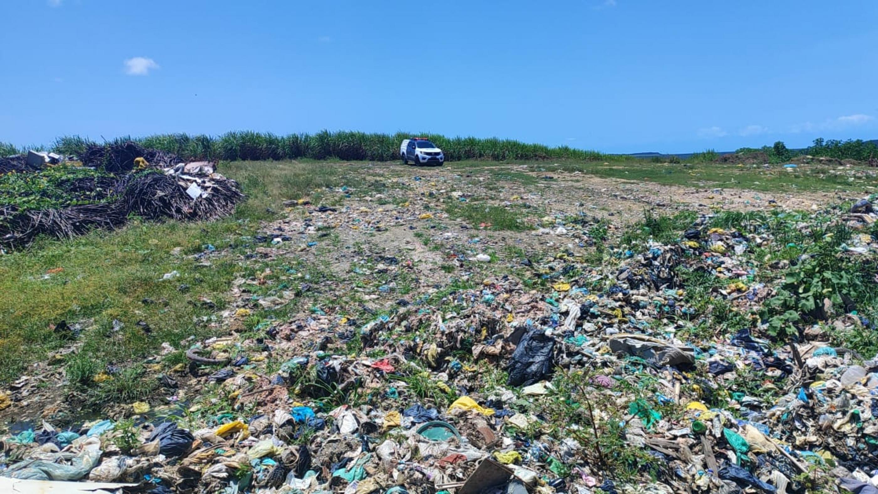 IMA multa Prefeitura de São Luís do Quitunde por descarte irregular de lixo em dois pontos da cidade