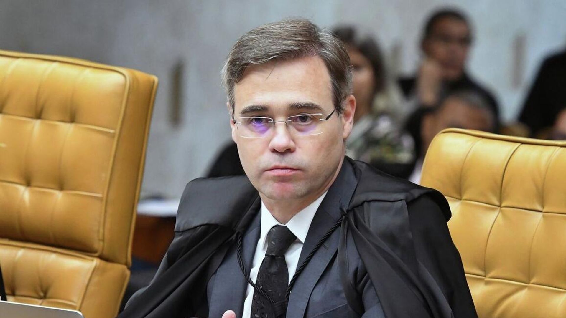 Mendonça confirma reunião com dono do Banco Master antes de assumir relator