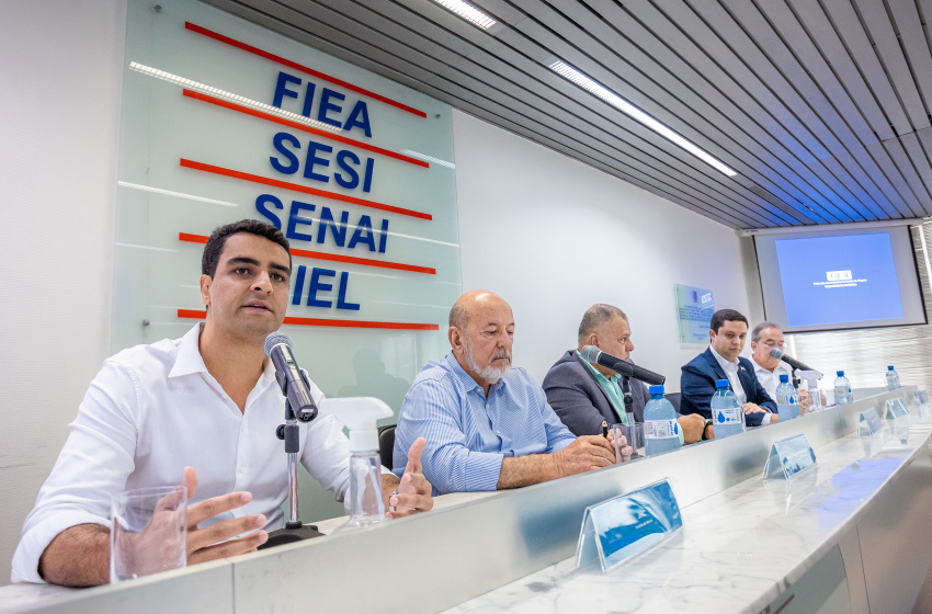 Prefeito JHC apresenta investimentos feitos em Maceió à diretoria da Federação das Indústrias