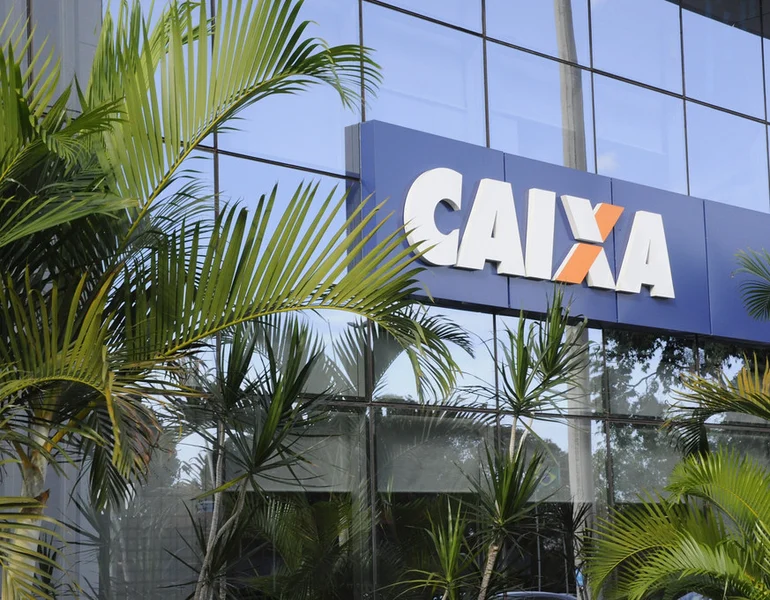 Caixa aprova greve por tempo indeterminado e paralisação começa quinta