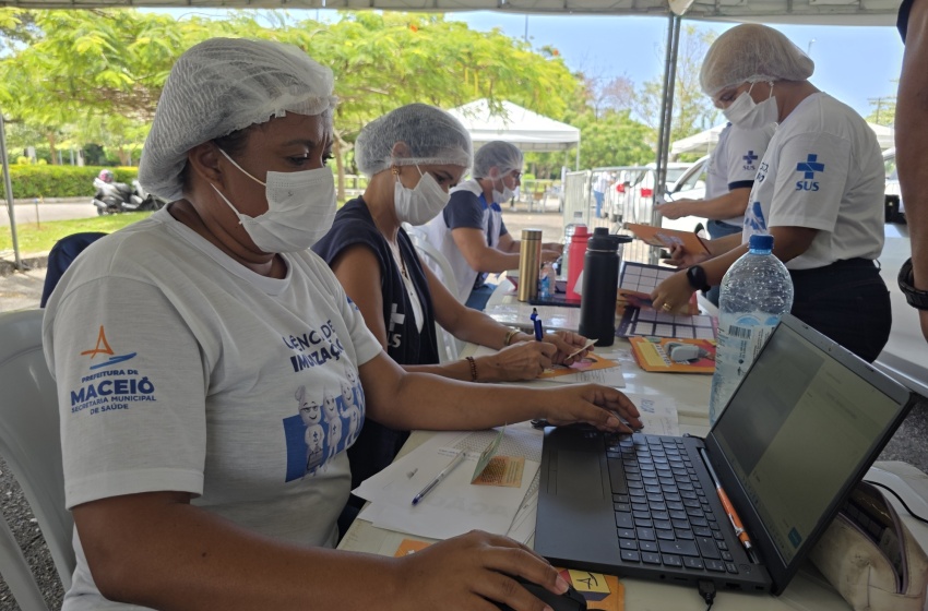 Bloqueio vacinal contra meningite C continua em bairros de Maceió; veja locais e horários