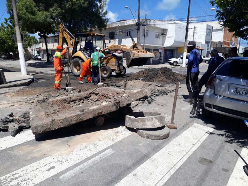 Prefeitura trabalha para prevenir alagamentos em Jaraguá