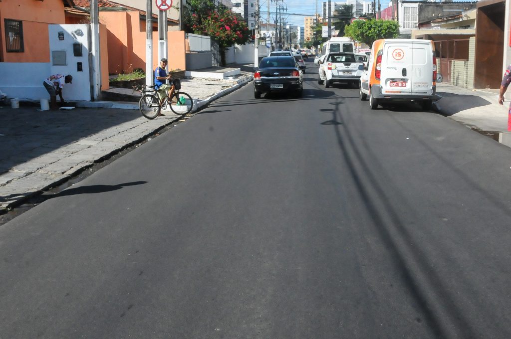 Ruas de Maceió começam a ter nomes atualizados