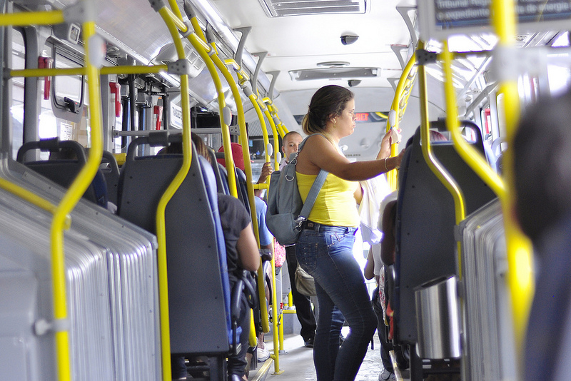 MP garante acesso gratuito ao transporte coletivo para pessoas com HIV/ AIDS