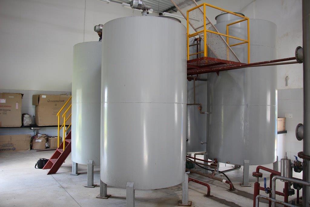Revitalização do laboratório de destilação de álcool anima instituições