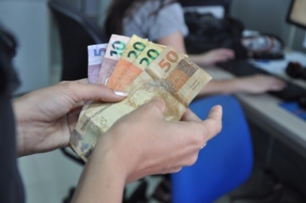 Governo do Estado libera segunda-faixa salarial nesta sexta-feira (11)