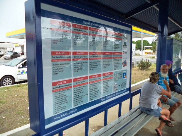 Pontos de ônibus de Maceió recebem informativos sobre integração