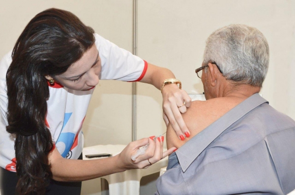 Sesau alerta que vacina é a forma mais eficaz de evitar a Influenza