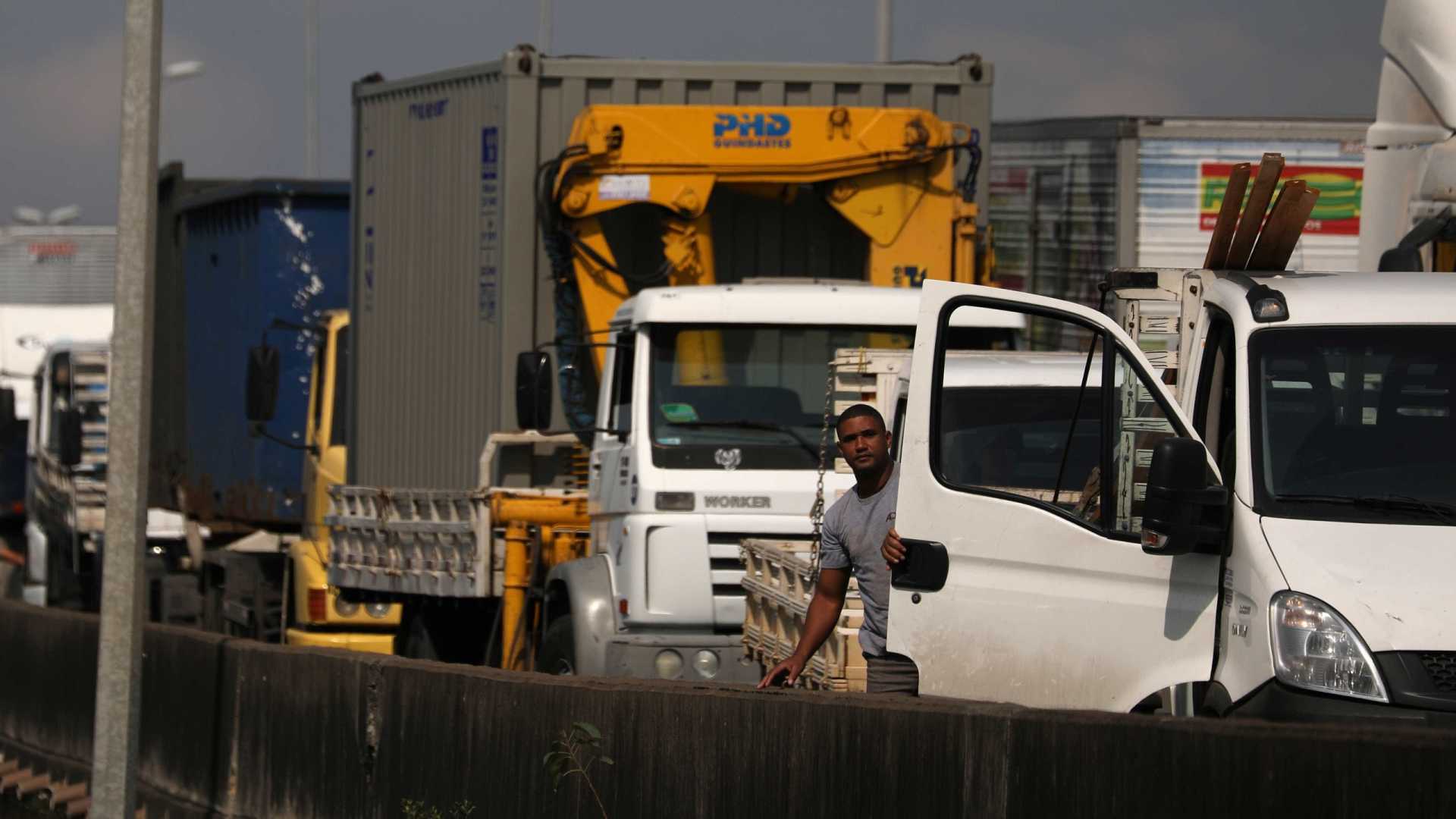 Polícia Rodoviária diz que país tem 596 pontos de bloqueio em estradas