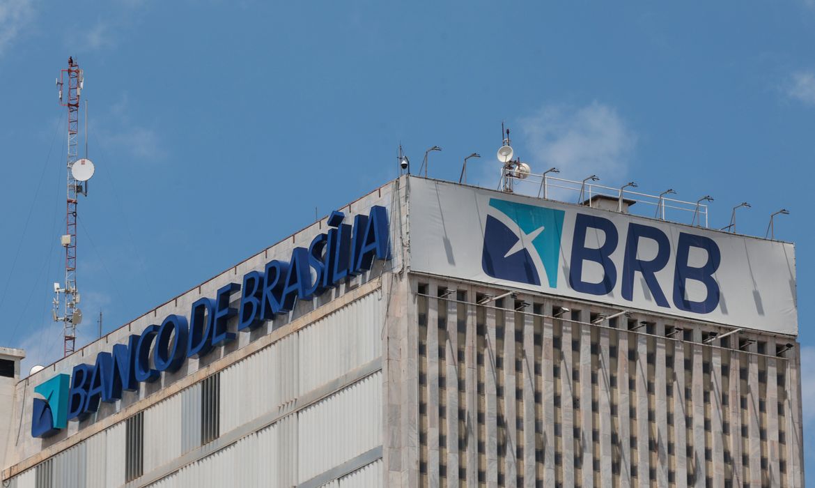 Polícia Civil apura desvio milionário em agência do BRB