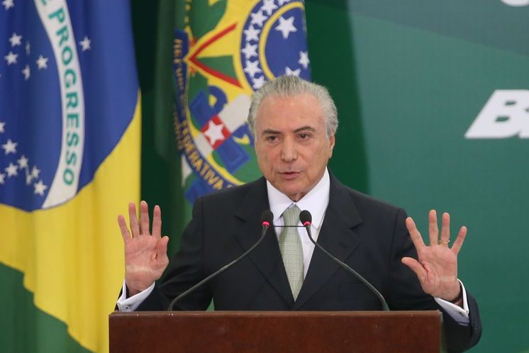 Temer aprova redução de emissões de carbono nos próximos dez anos