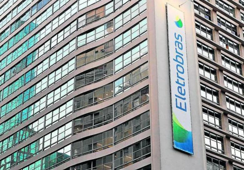 Trabalhadores da Eletrobras dão início a paralisação