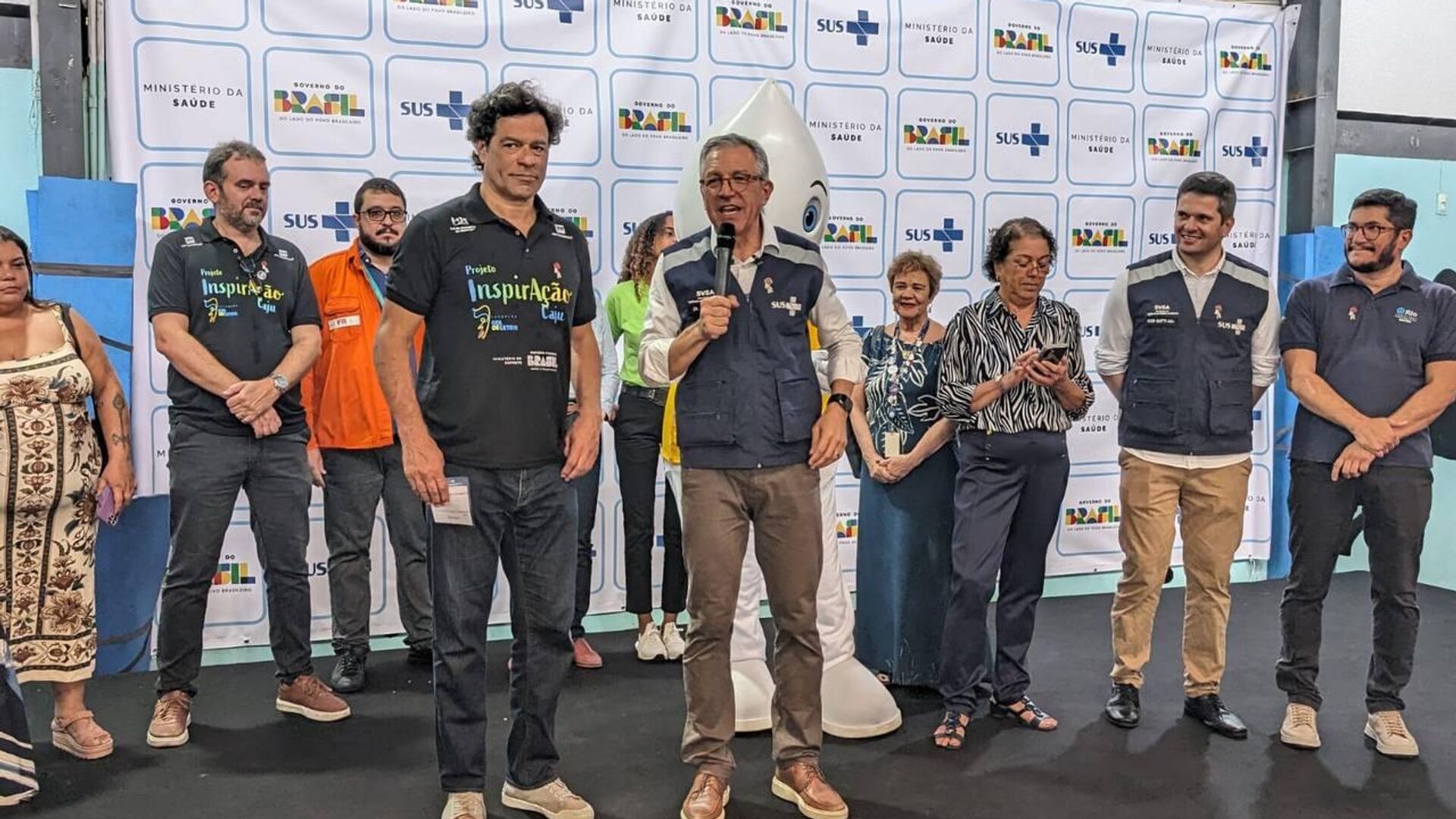 Padilha alerta para risco de sarampo entre viajantes da Copa