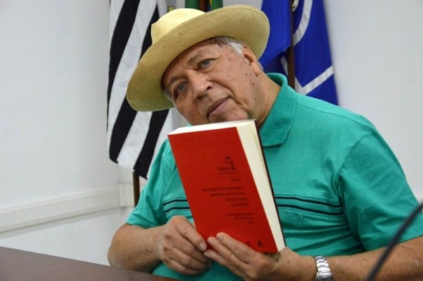 Morre aos 75 anos o alagoano e 1º doutor em jornalismo do Brasil, professor José Marques de Melo