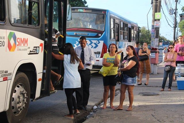 Confira a programação dos ônibus em Maceió durante esta quarta-feira (27)