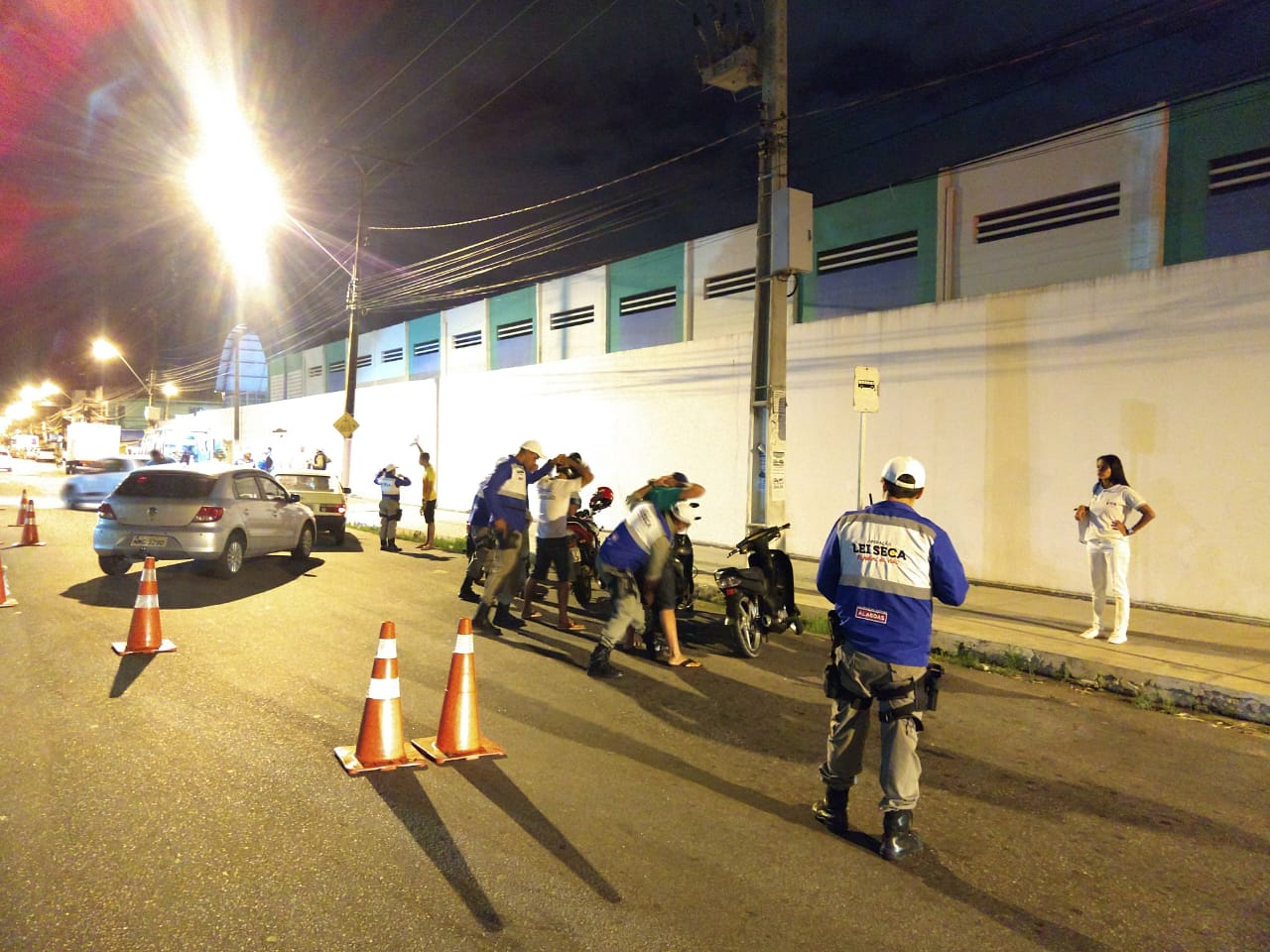 Operação Lei Seca prende dois condutores e autua mais 17 por Embriaguez ao volante