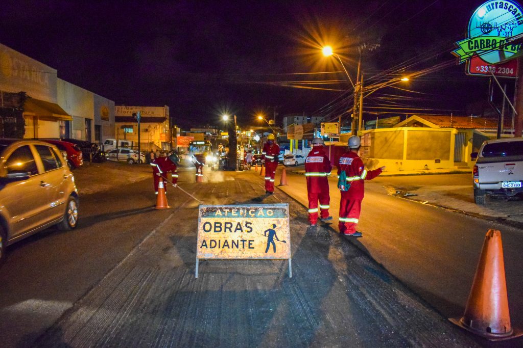 Maceió: vias no Poço e Farol recebem obras de recapeamento