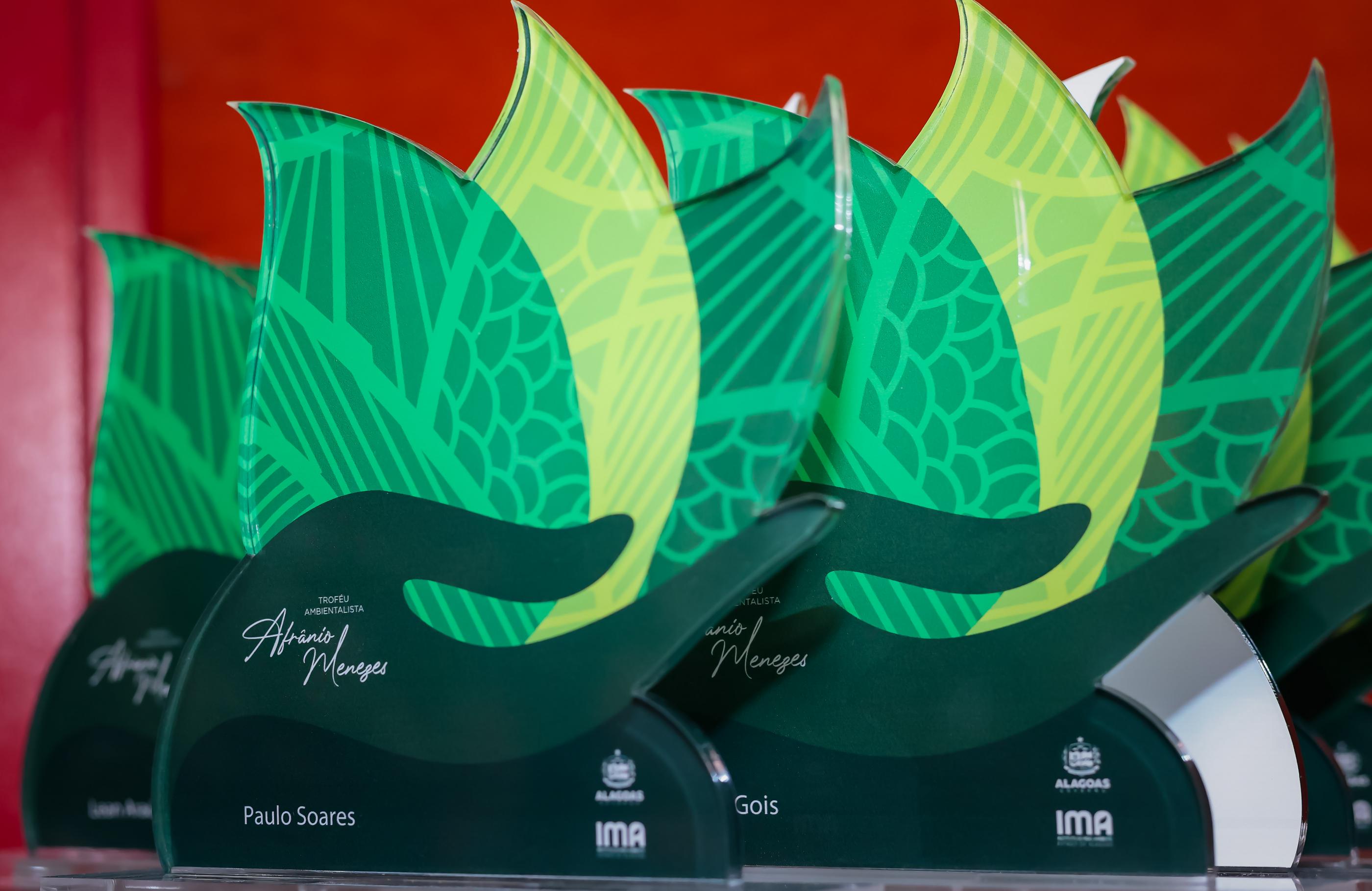 IMA homenageia iniciativas ambientais com troféu Afrânio Menezes