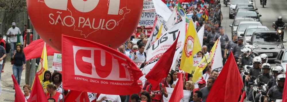 Trabalhadores de AL se unem ao Dia do Basta