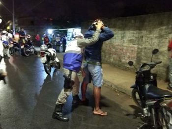 Detran aborda 165 veículos e retira sete de circulação