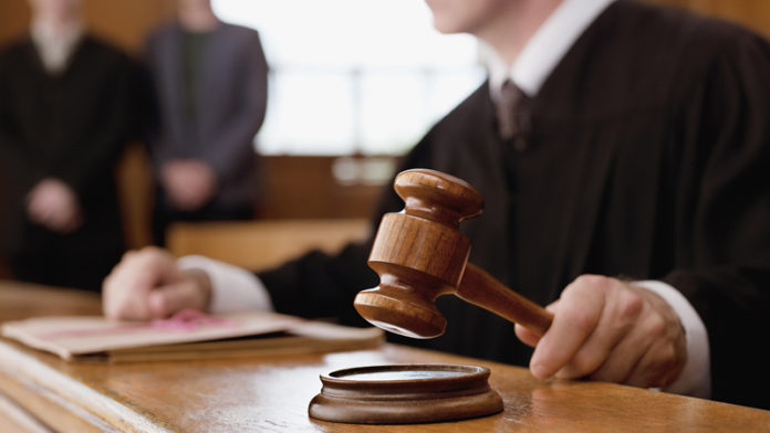 Juiz de Alagoas decide sobre assédio moral e causa polêmica