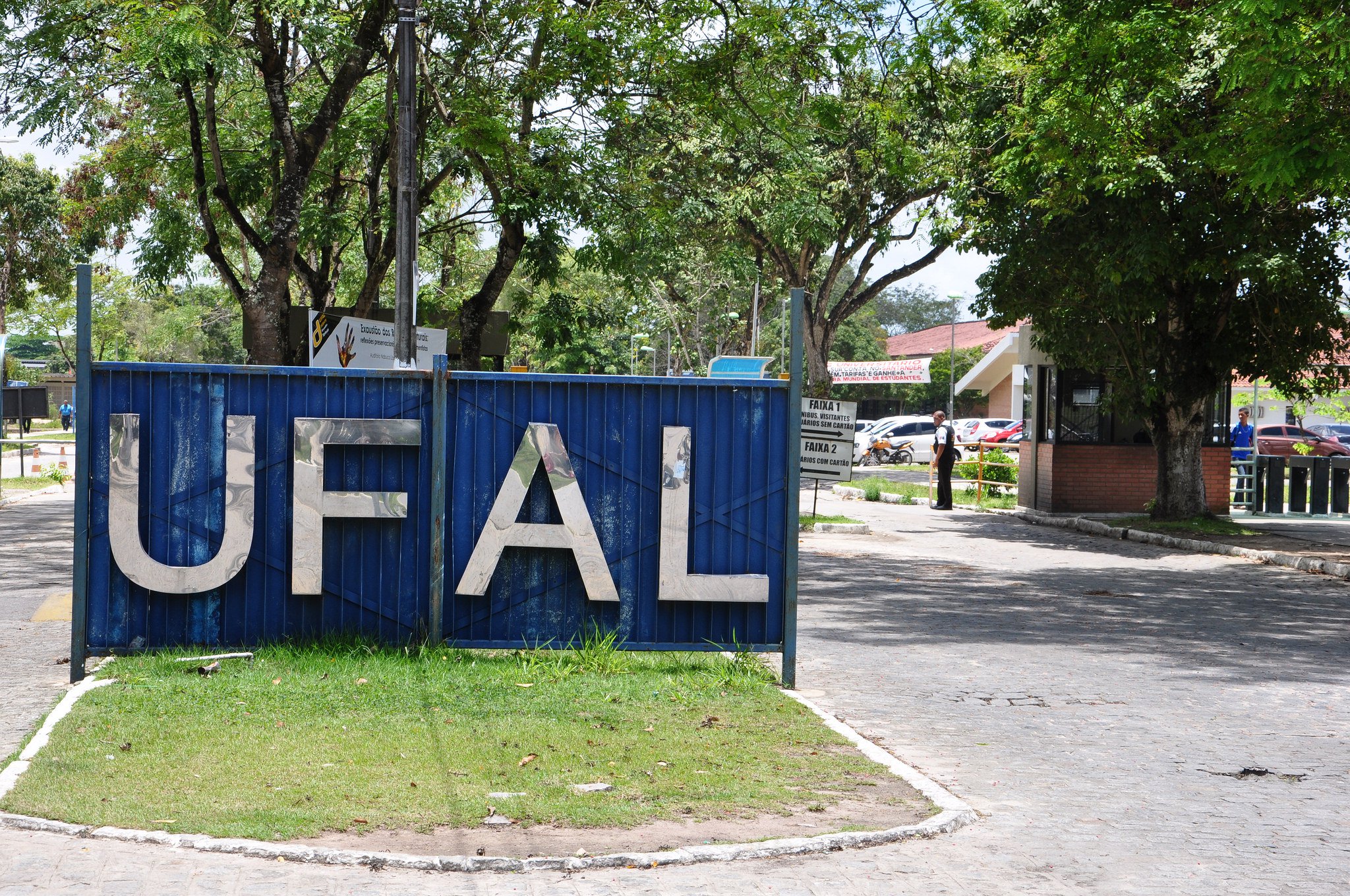 Copeve divulga edital para professor bolsista da Ufal