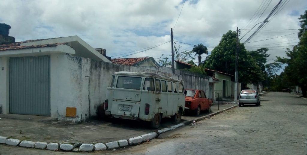 Veículos abandonados são recolhidos pela SMTT