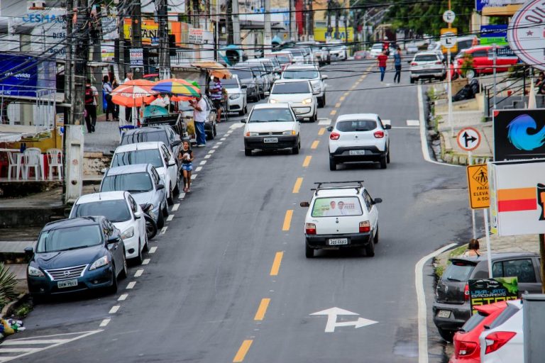 Prefeitura conclui sinalização na Rua Íris Alagoense