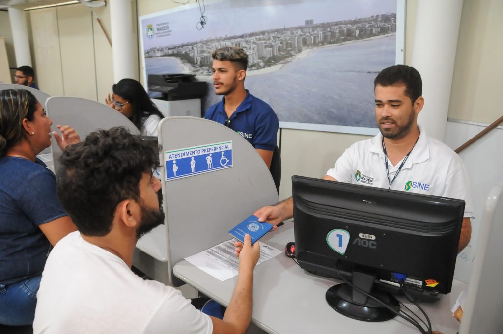 Sine Maceió promove ciclo de palestras