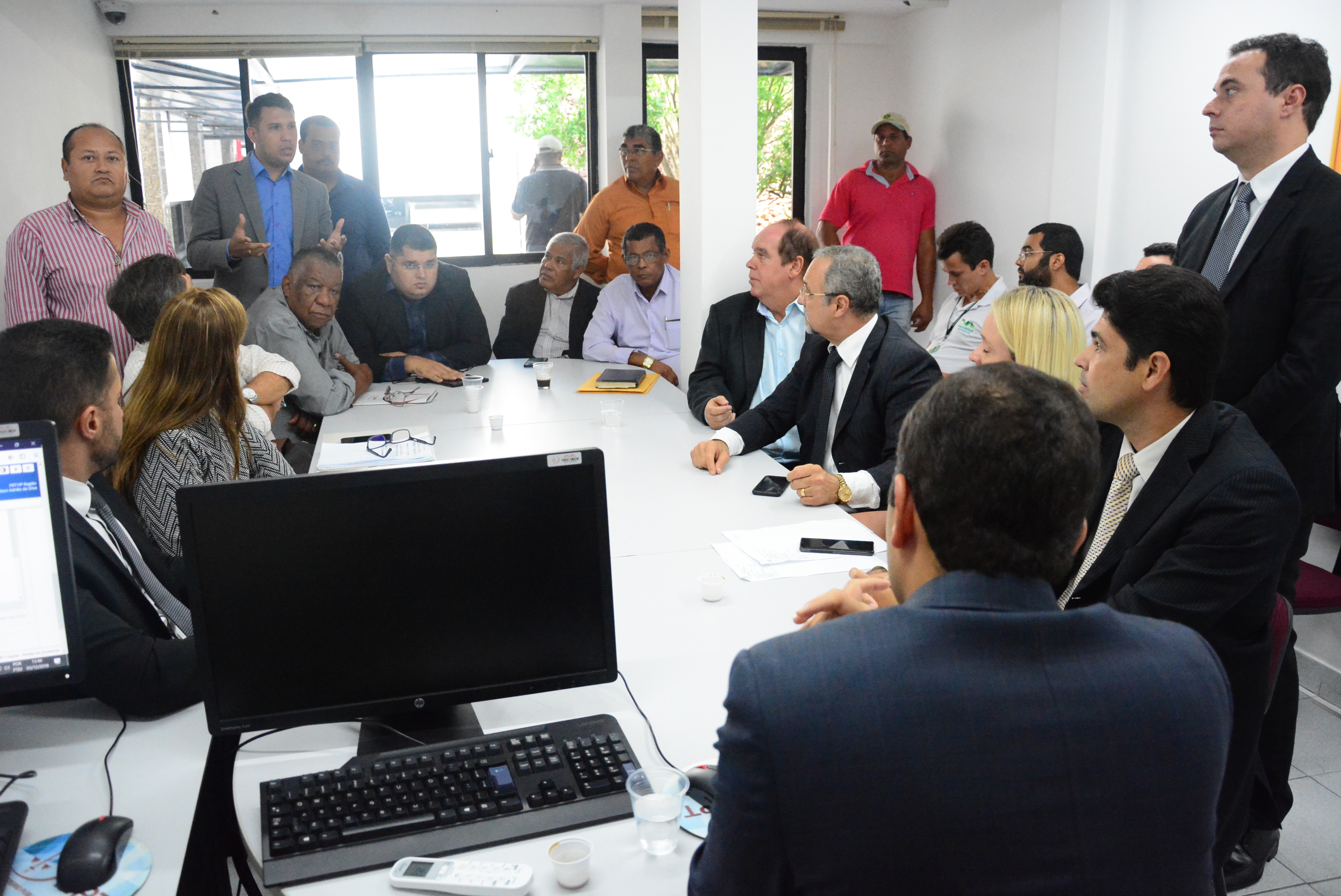 MPT notifica empresas a quitarem verbas rescisórias de cerca de 1500 trabalhadores demitidos