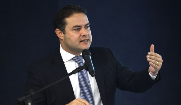 Renan Filho promete solidez fiscal em 2º mandato
