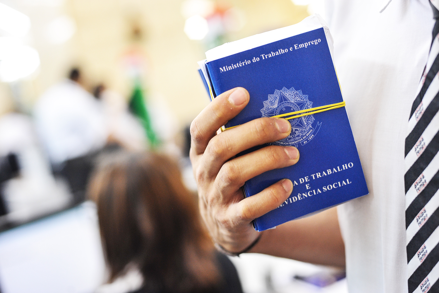 Trabalho informal gera queda no número de desempregados