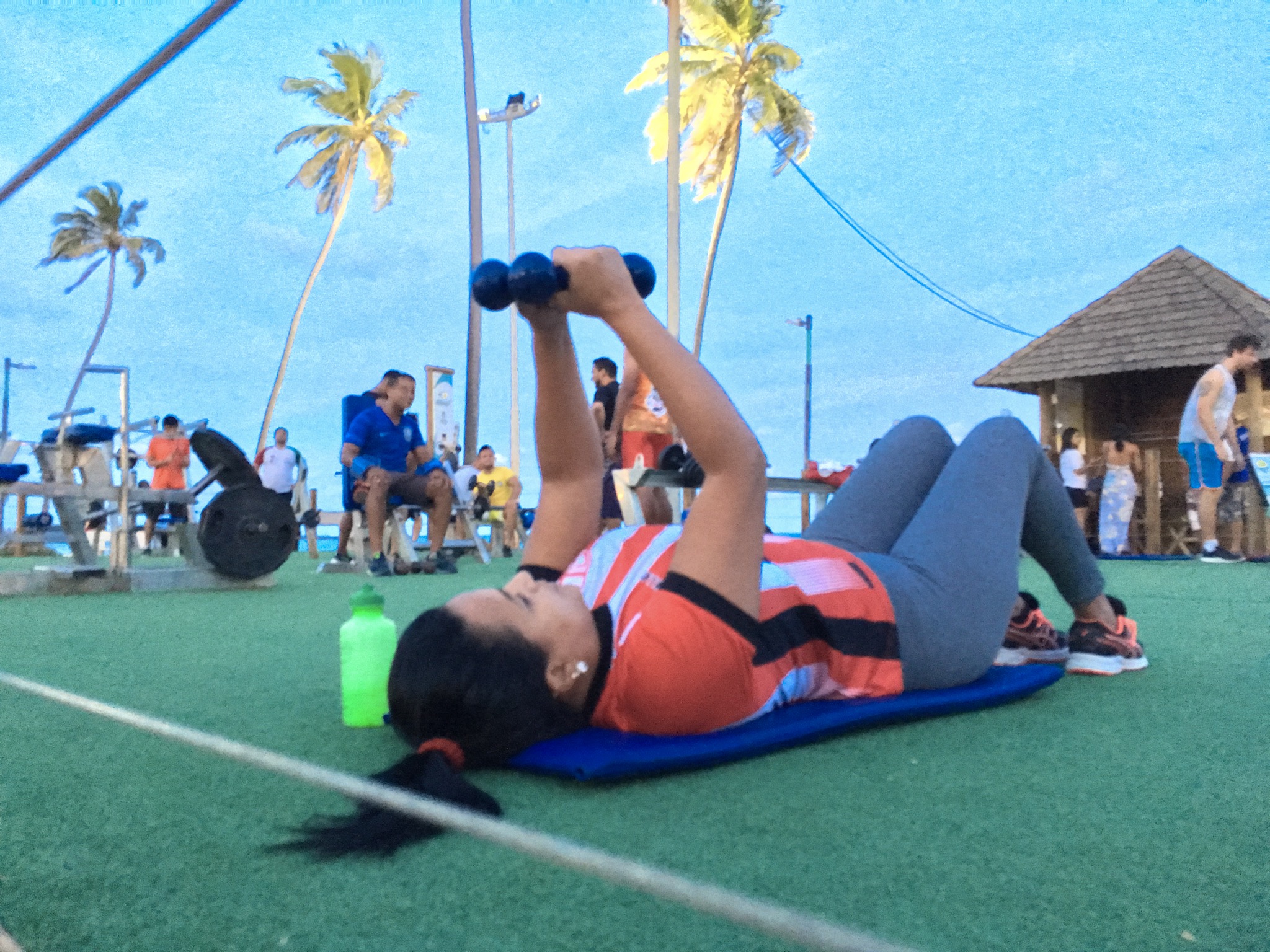 Academia Maceió: população aproveita verão para se exercitar