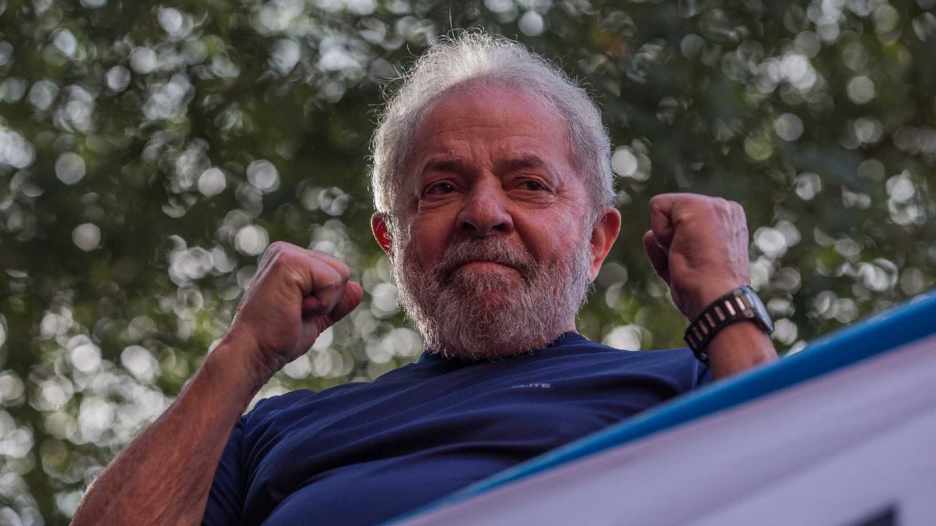 Em carta a Jean Wyllys, Lula pede enfrentamento a Bolsonaro
