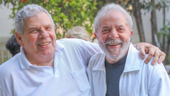 Defesa de Lula recorre ao STF para que ele vá ao enterro do irmão