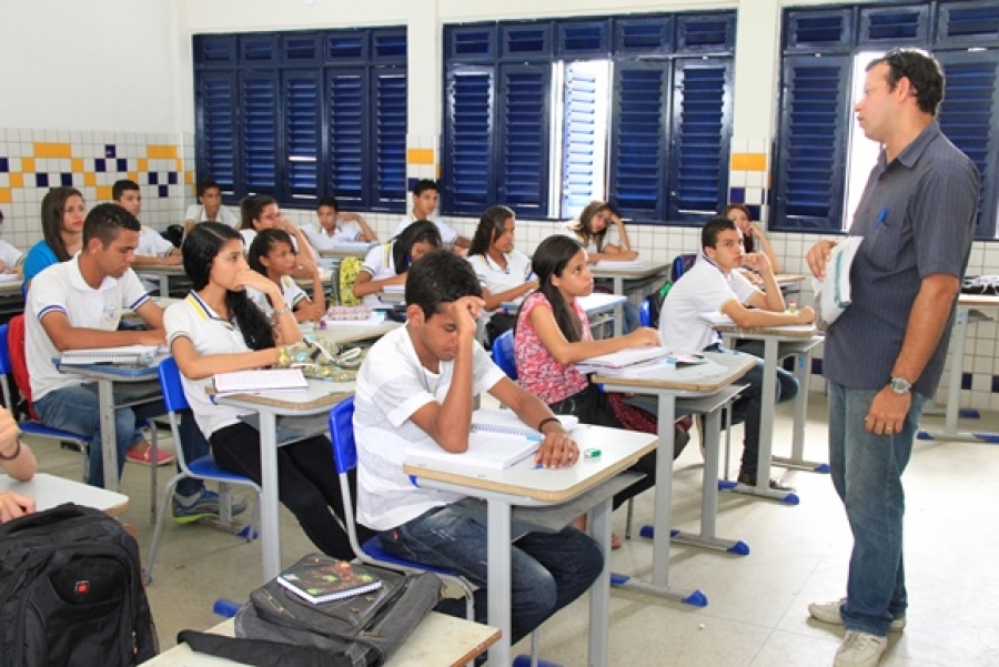 Deputados decidem antecipar aprovação do rateio do Fundeb